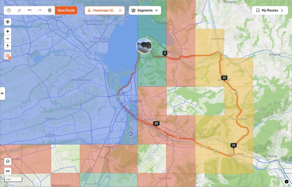 The grid button inside Strava’s map hides and restores the colorful visited tiles, clusters, largest square and new route tiles.